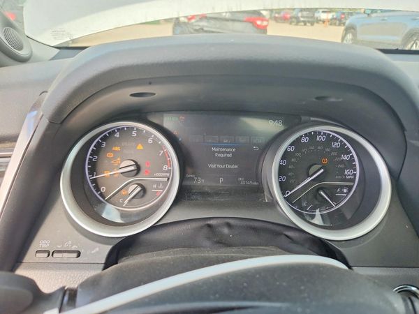 2023 TOYOTA CAMRY XLE