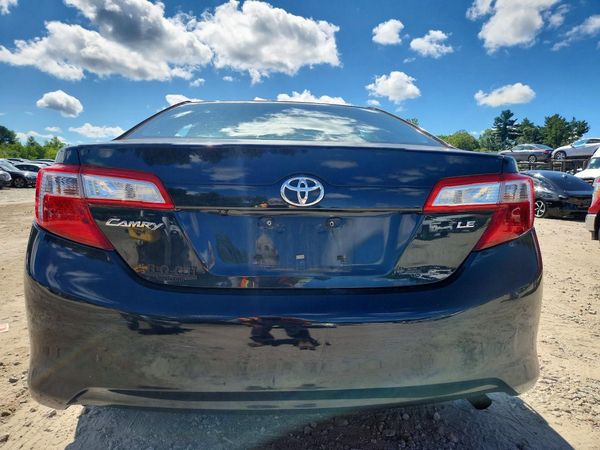 2014 TOYOTA CAMRY — DIRR
