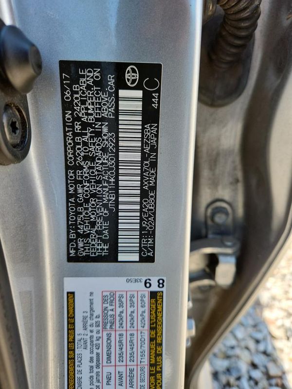 2018 TOYOTA CAMRY