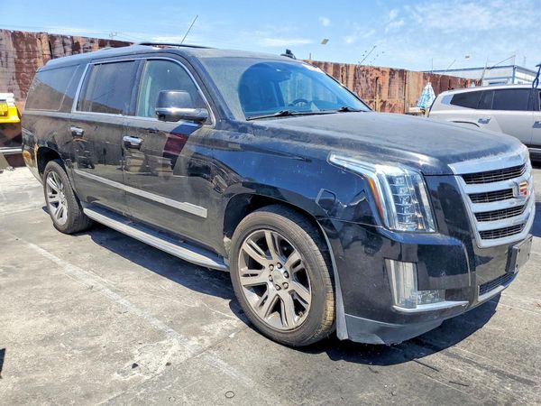 2016 CADILLAC ESCALADE ESV Luxury