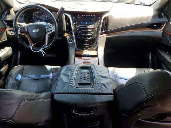 2016 CADILLAC ESCALADE ESV Luxury