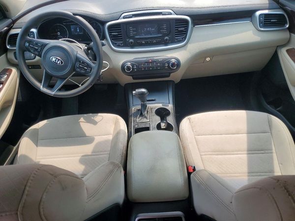 2017 KIA SORENTO L, LX