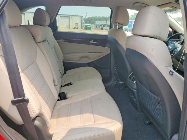 2017 KIA SORENTO L, LX