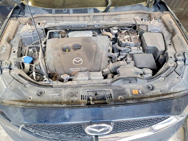 2017 MAZDA CX-5 Touring — Engine bay