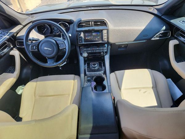 2017 JAGUAR F-PACE Premium