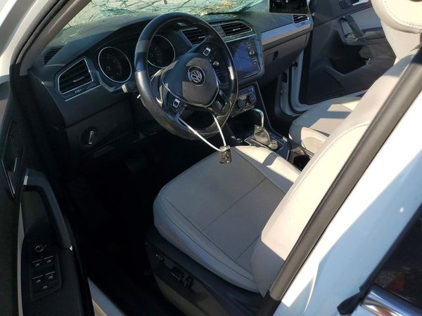 2018 VOLKSWAGEN TIGUAN SE, SEL