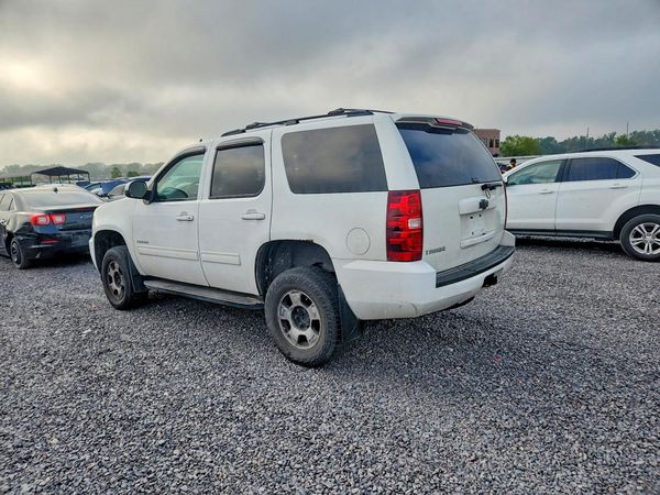 2013 CHEVROLET TAHOE LS
