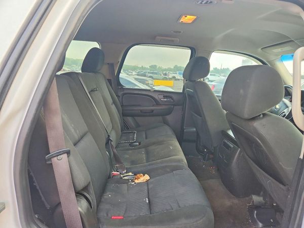 2013 CHEVROLET TAHOE LS