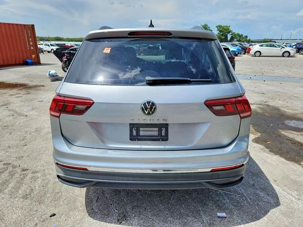 2022 VOLKSWAGEN TIGUAN S