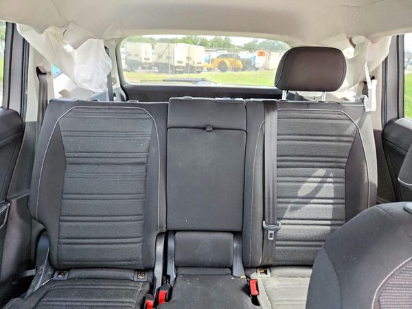 2022 VOLKSWAGEN TIGUAN S
