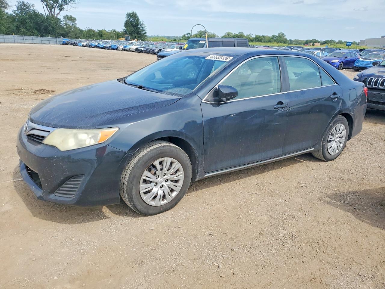 2014 TOYOTA CAMRY