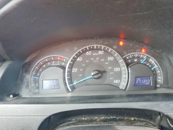 2014 TOYOTA CAMRY