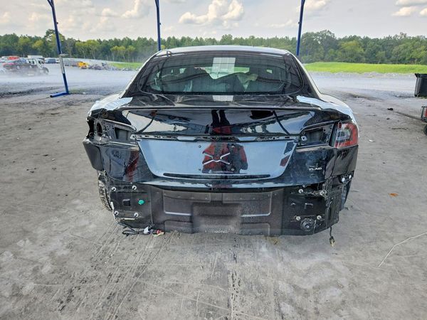 2021 TESLA MODEL S