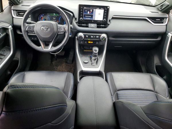 2019 TOYOTA RAV4 XSE HV 4WD — CKPT