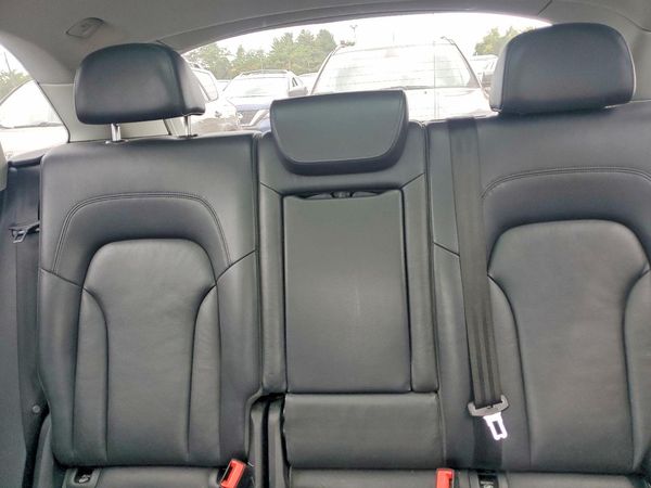 2013 AUDI Q5 Premium Hybrid