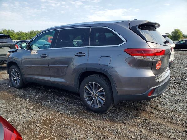 2019 TOYOTA HIGHLANDER