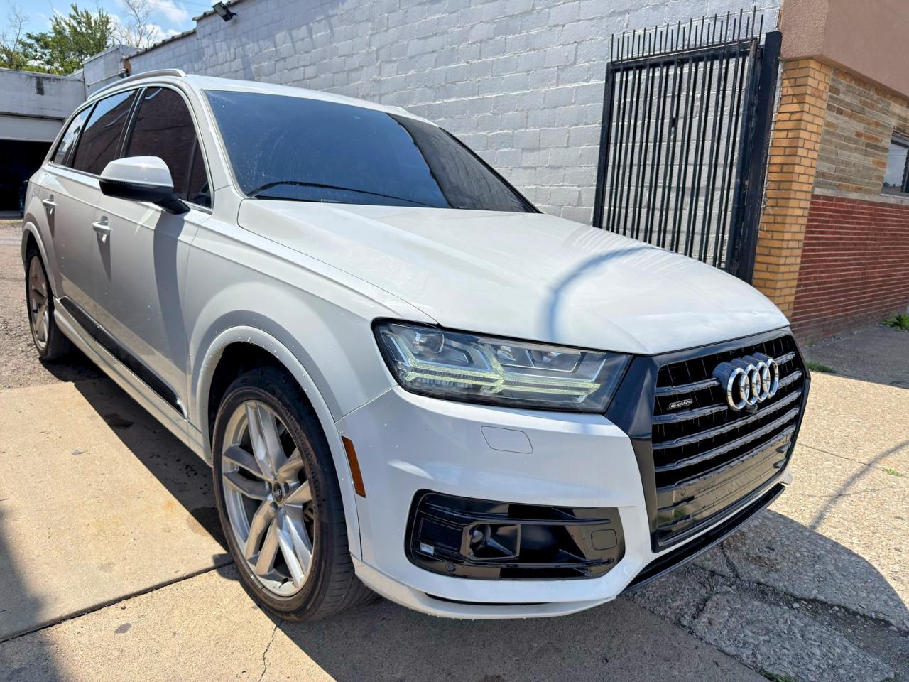 2018 AUDI Q7 quattro Prestige