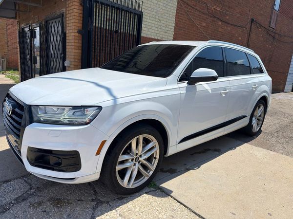 2018 AUDI Q7 quattro Prestige