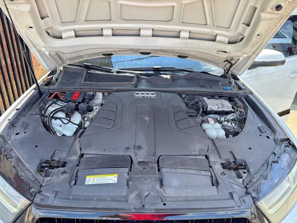 2018 AUDI Q7 quattro Prestige