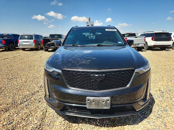 2020 CADILLAC XT6