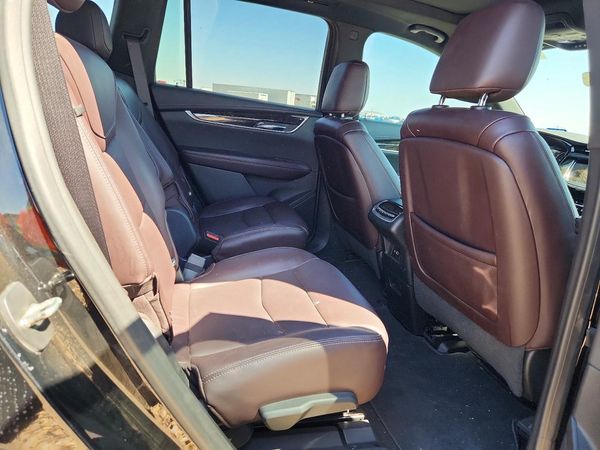 2020 CADILLAC XT6