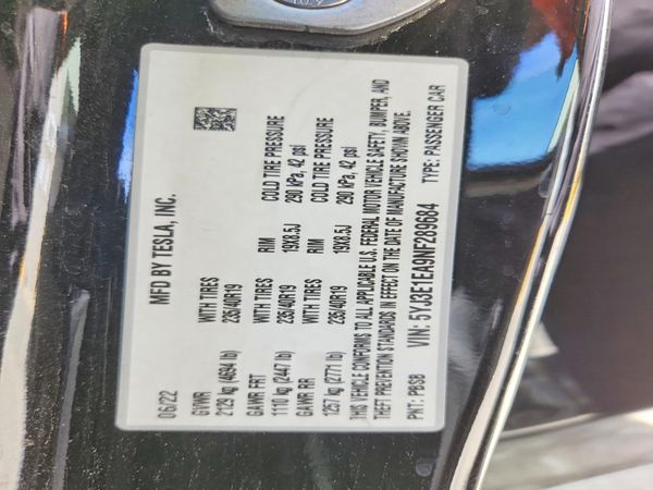 2022 TESLA MODEL 3