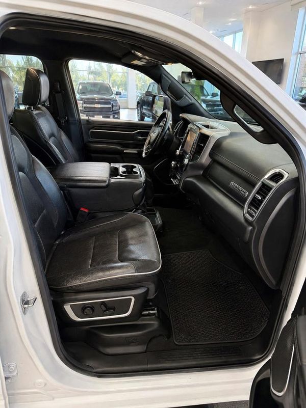 2023 RAM 1500 LARAMIE CREW CAB 4X4