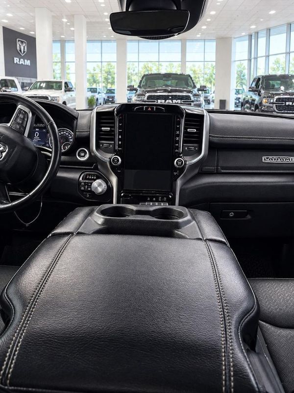 2023 RAM 1500 LARAMIE CREW CAB 4X4