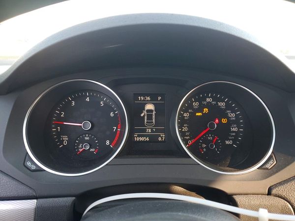 2017 VOLKSWAGEN JETTA