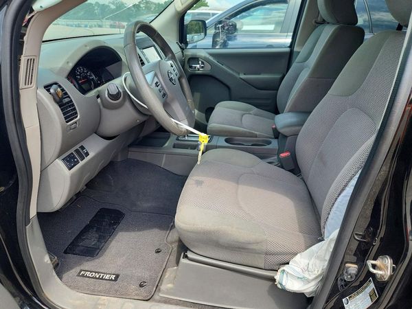 2019 NISSAN FRONTIER