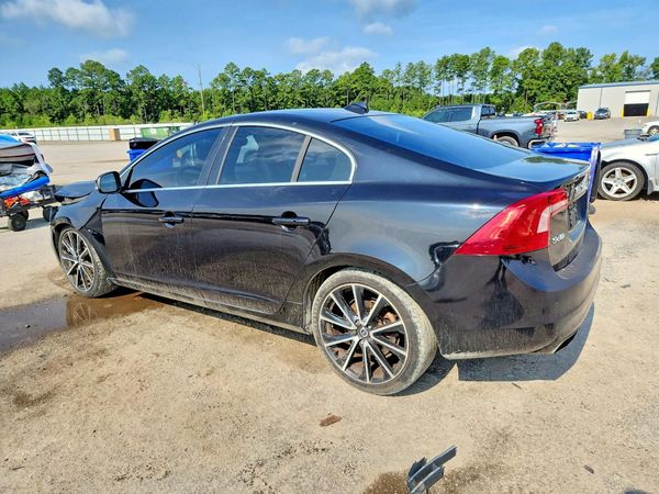 2016 VOLVO S60