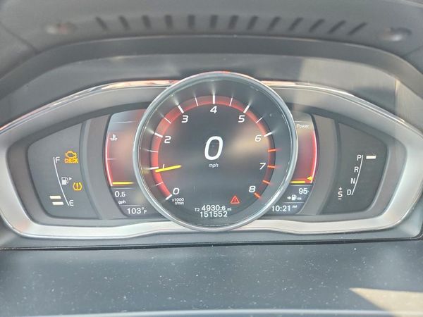 2016 VOLVO S60