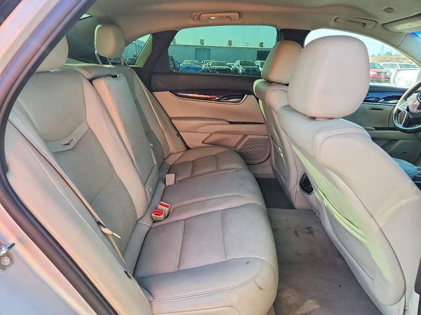 2015 CADILLAC XTS