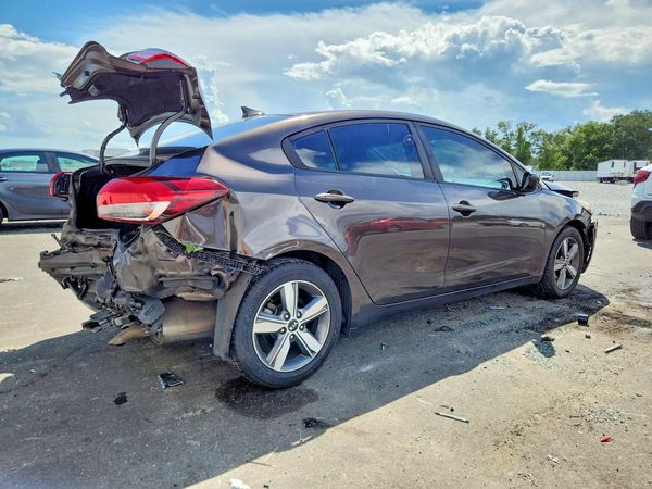 2018 KIA FORTE