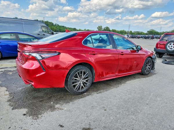 2021 TOYOTA CAMRY
