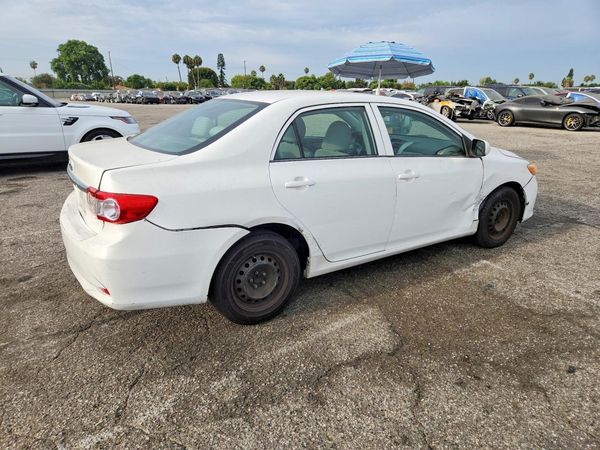 2013 TOYOTA COROLLA