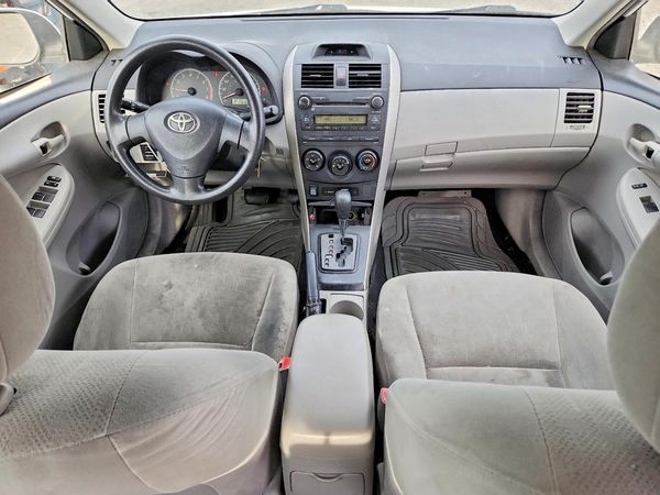 2013 TOYOTA COROLLA