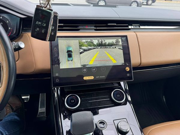 2023 LAND ROVER RANGE ROVER SPORT P400 Dynamic SE