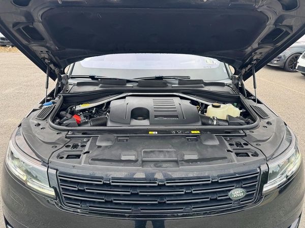 2023 LAND ROVER RANGE ROVER SPORT P400 Dynamic SE