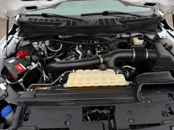 2024 FORD F150