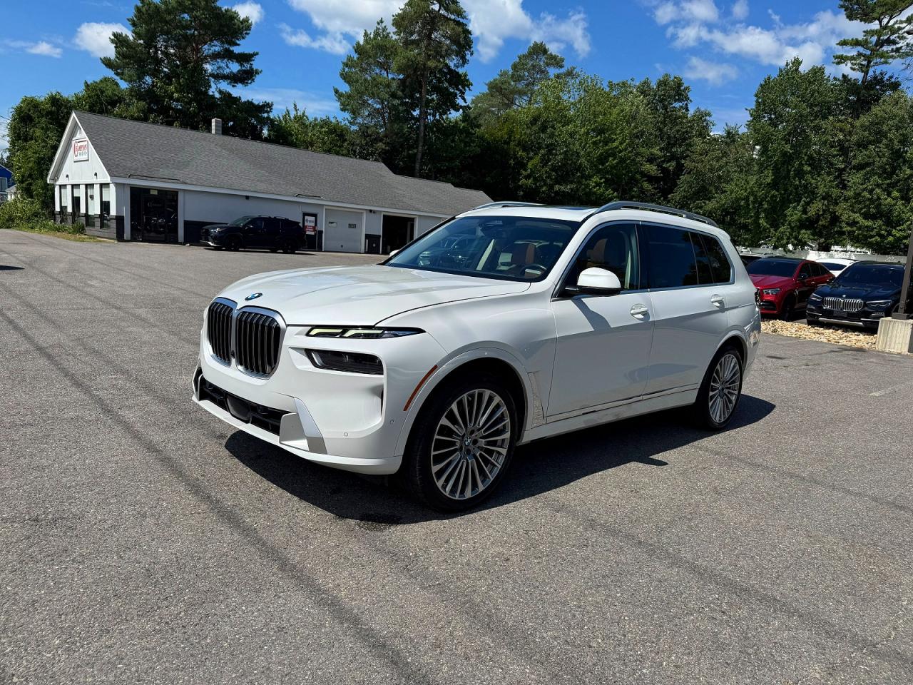2023 BMW X7 xDrive40i
