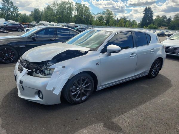 2013 LEXUS CT 200h
