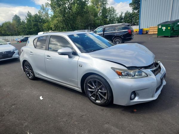 2013 LEXUS CT 200h