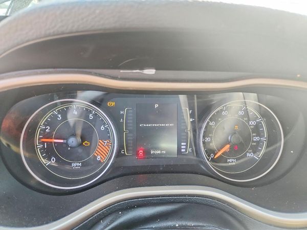 2015 JEEP CHEROKEE Latitude — ODOM