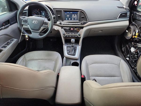 2018 HYUNDAI ELANTRA