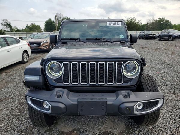 2025 JEEP WRANGLER Sahara