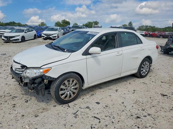2013 TOYOTA COROLLA