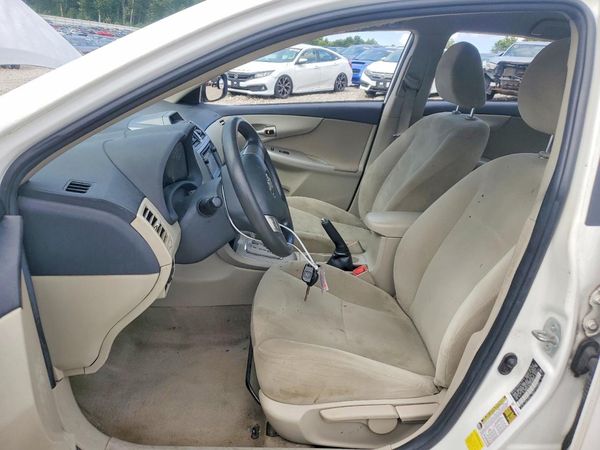 2013 TOYOTA COROLLA