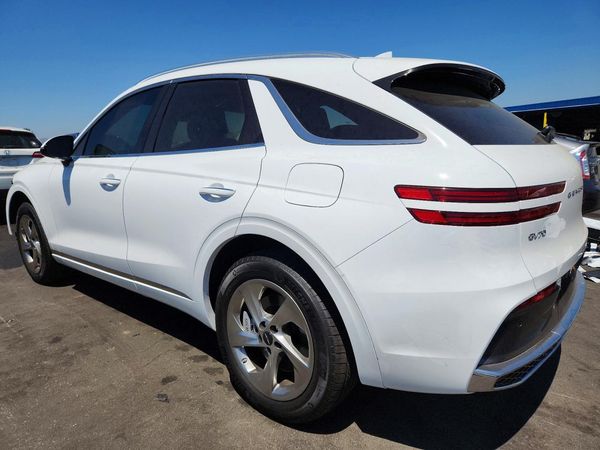2026 GENESIS GV70