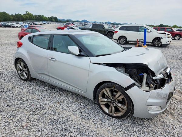 2012 HYUNDAI VELOSTER